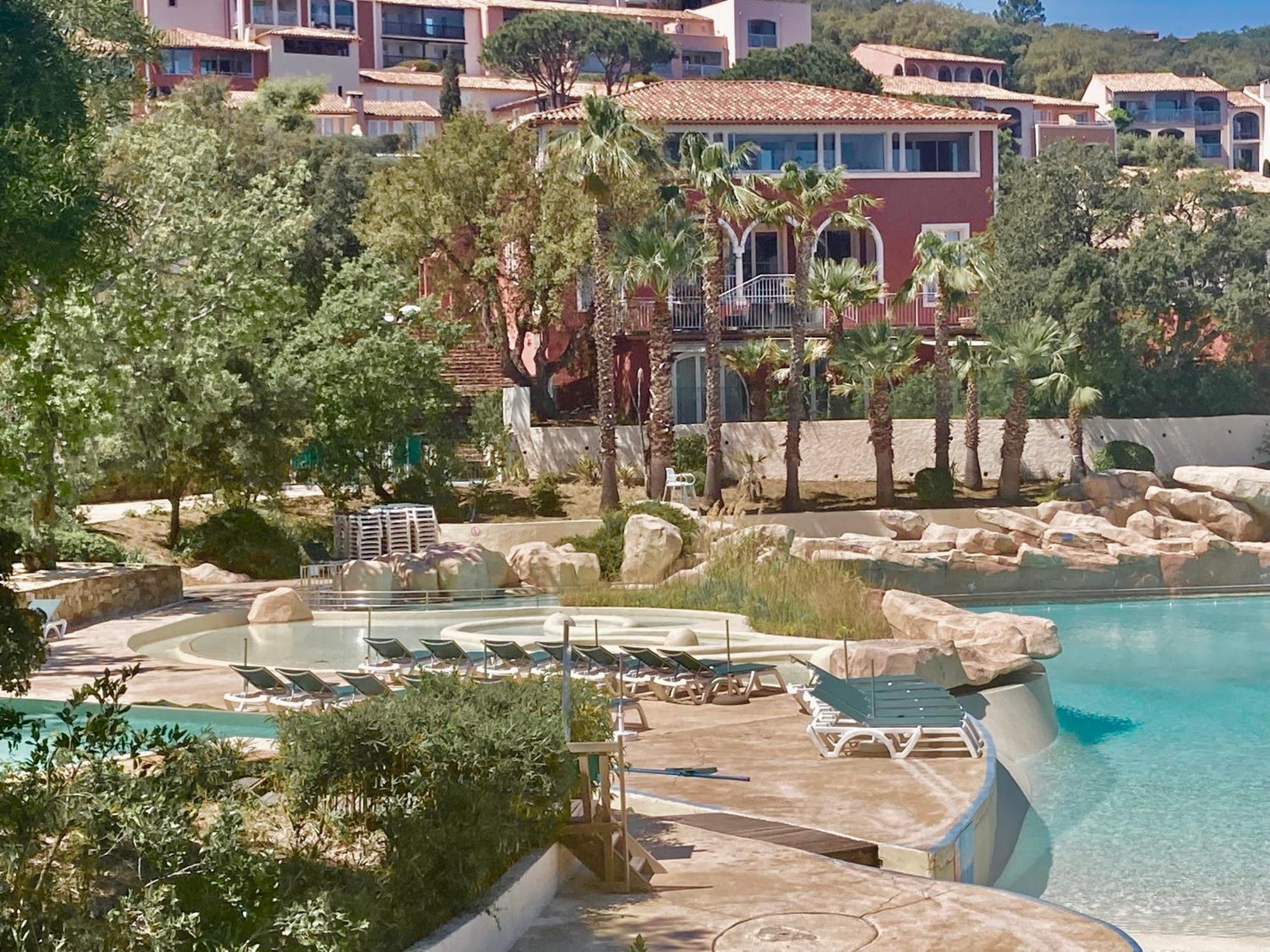 Les Restanques Vue Mer Roses 1070 Rez De Jardin Grimaud Zewnętrze zdjęcie